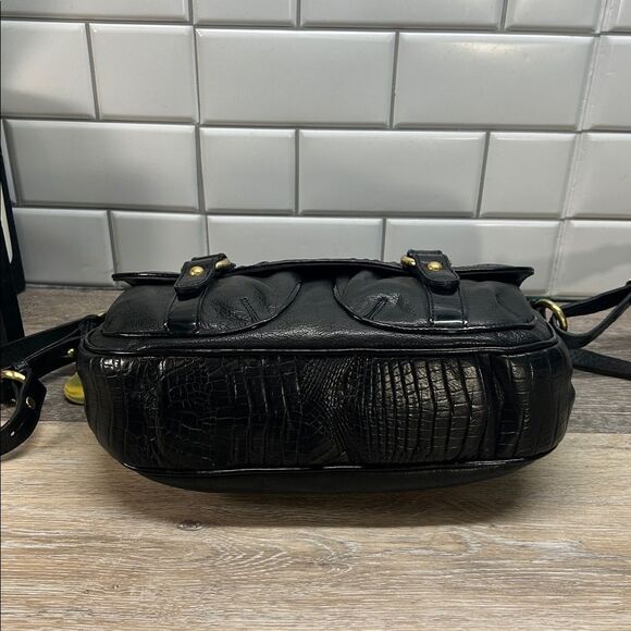 Brahmin black croc embossed leather crossbody - Picture 3 of 11